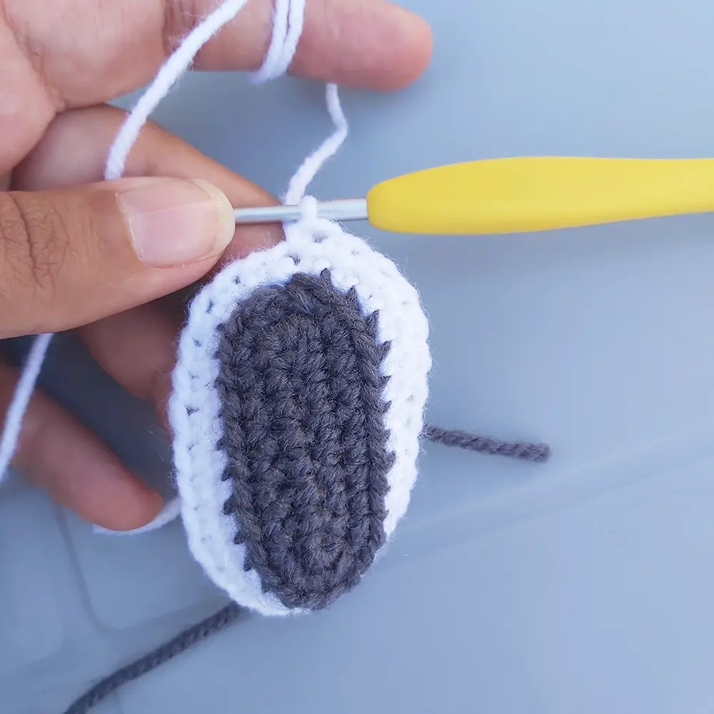 yarn ending at the center of crochet shoe