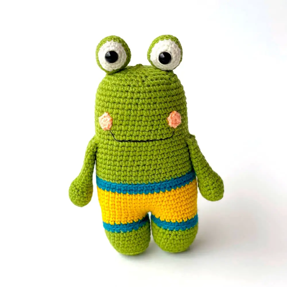 Easy crochet frog with swim shorts