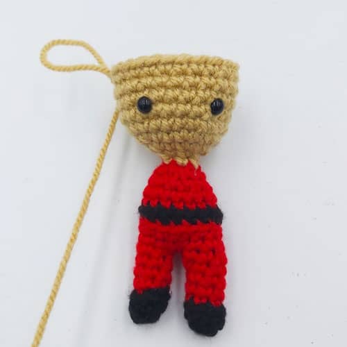 Where to place the eyes on your amigurumi Santa doll