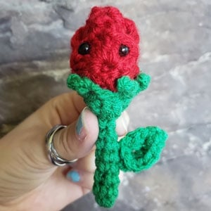 small crochet rose
