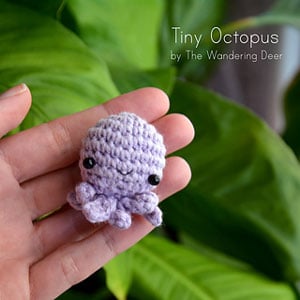tiny amigurumi octopus