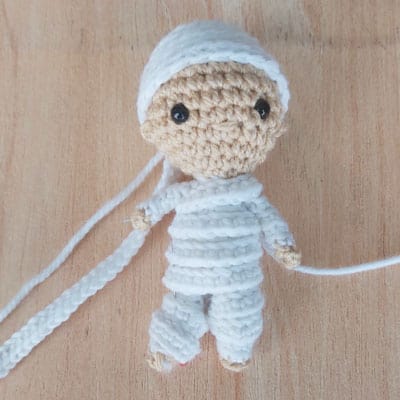 hair cap for crochet mummy