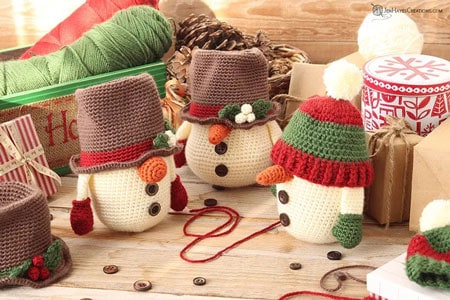 snowman crochet Christmas gnomes