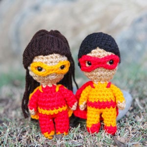 small amigurumi superhero crochet dolls