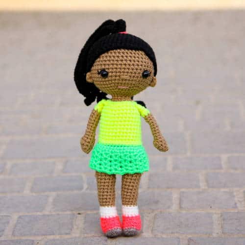 Amigurumi doll with ponytail and skirt
