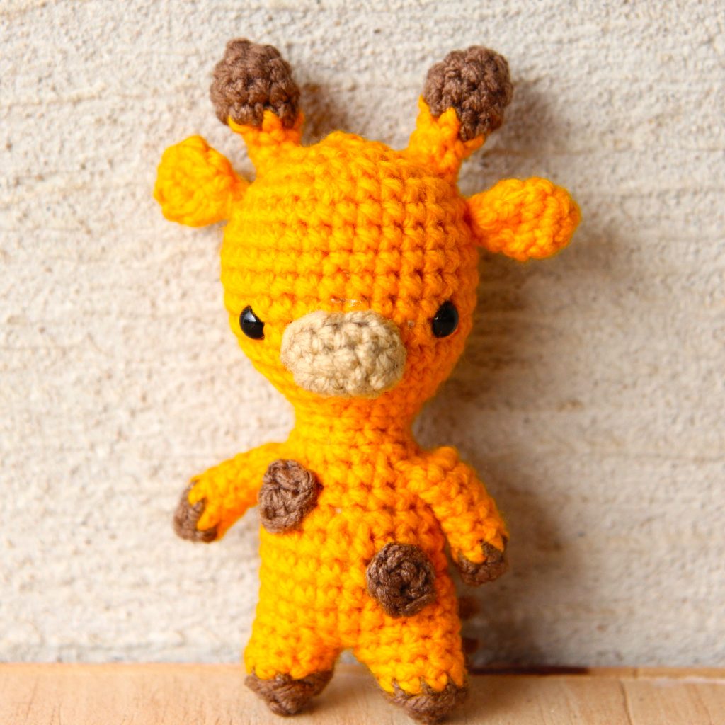 small crochet giraffe stuffed animal