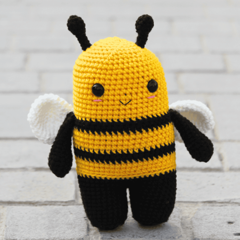 easy crochet bee