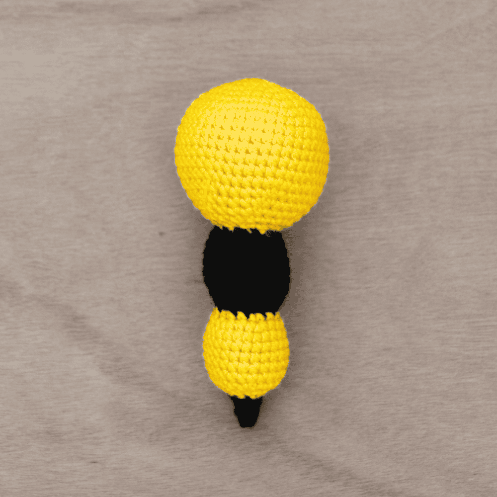 crochet bee rattle base